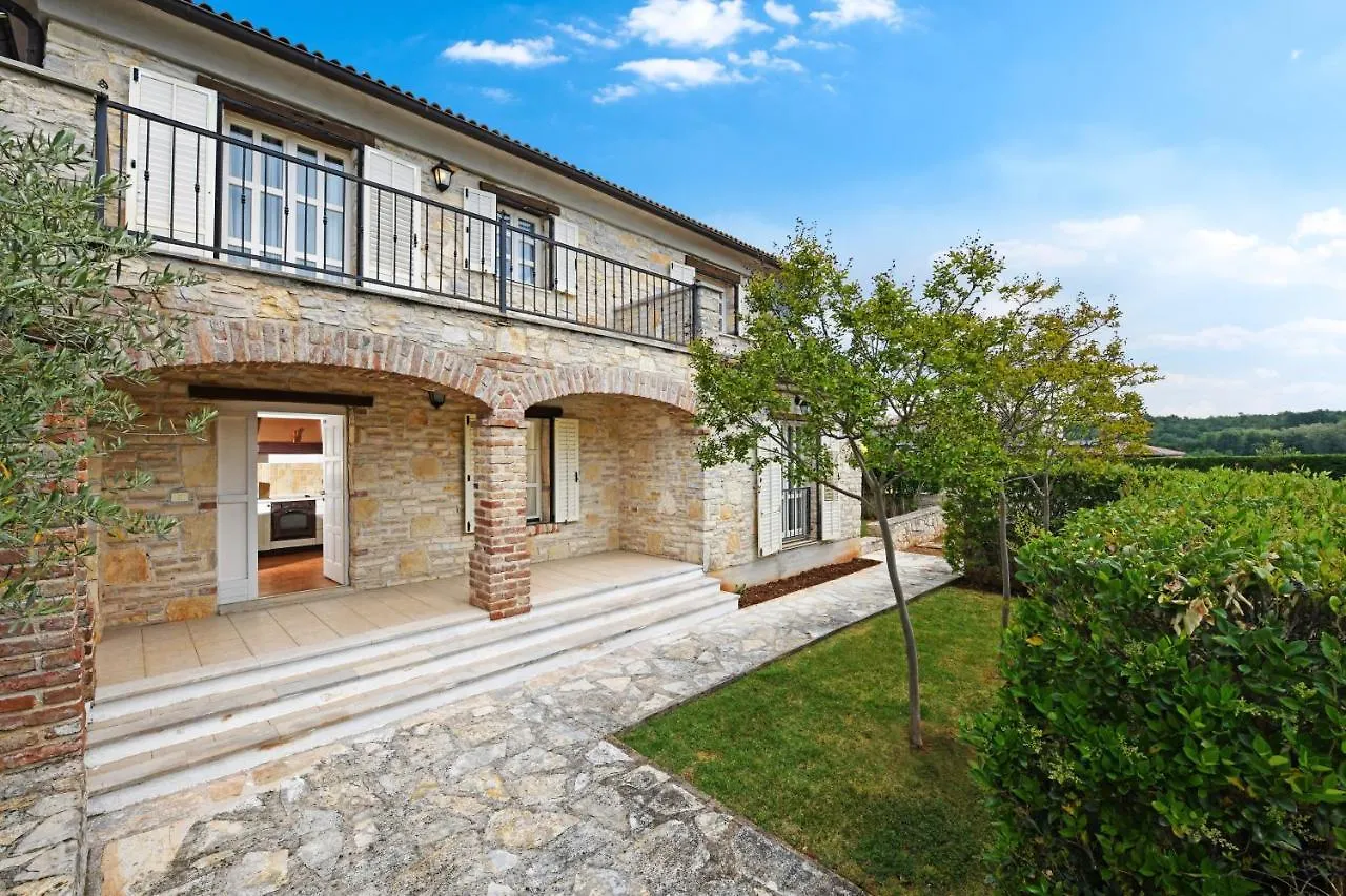 Villas Barat By Istarski Dvori 0*, Visnjan