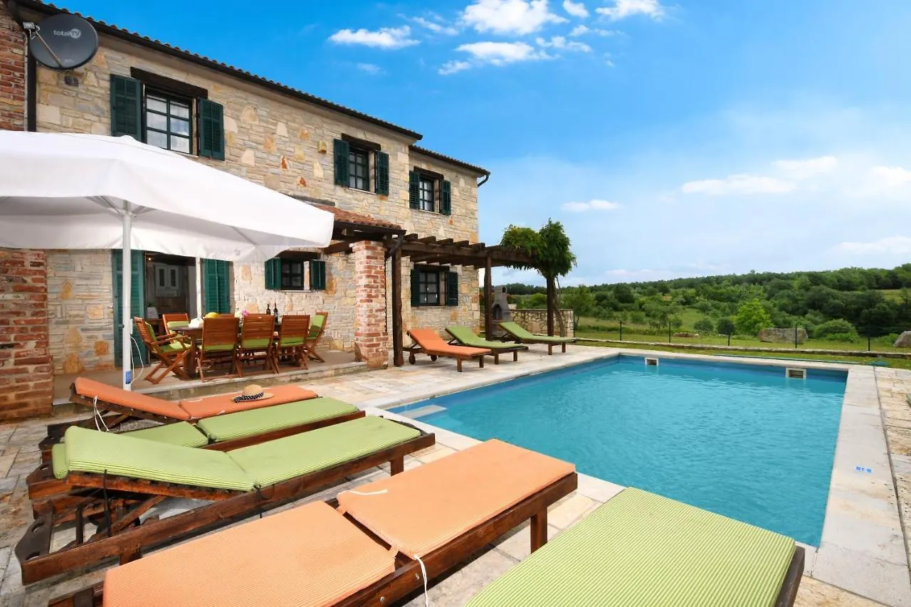 Villas Barat By Istarski Dvori Visnjan